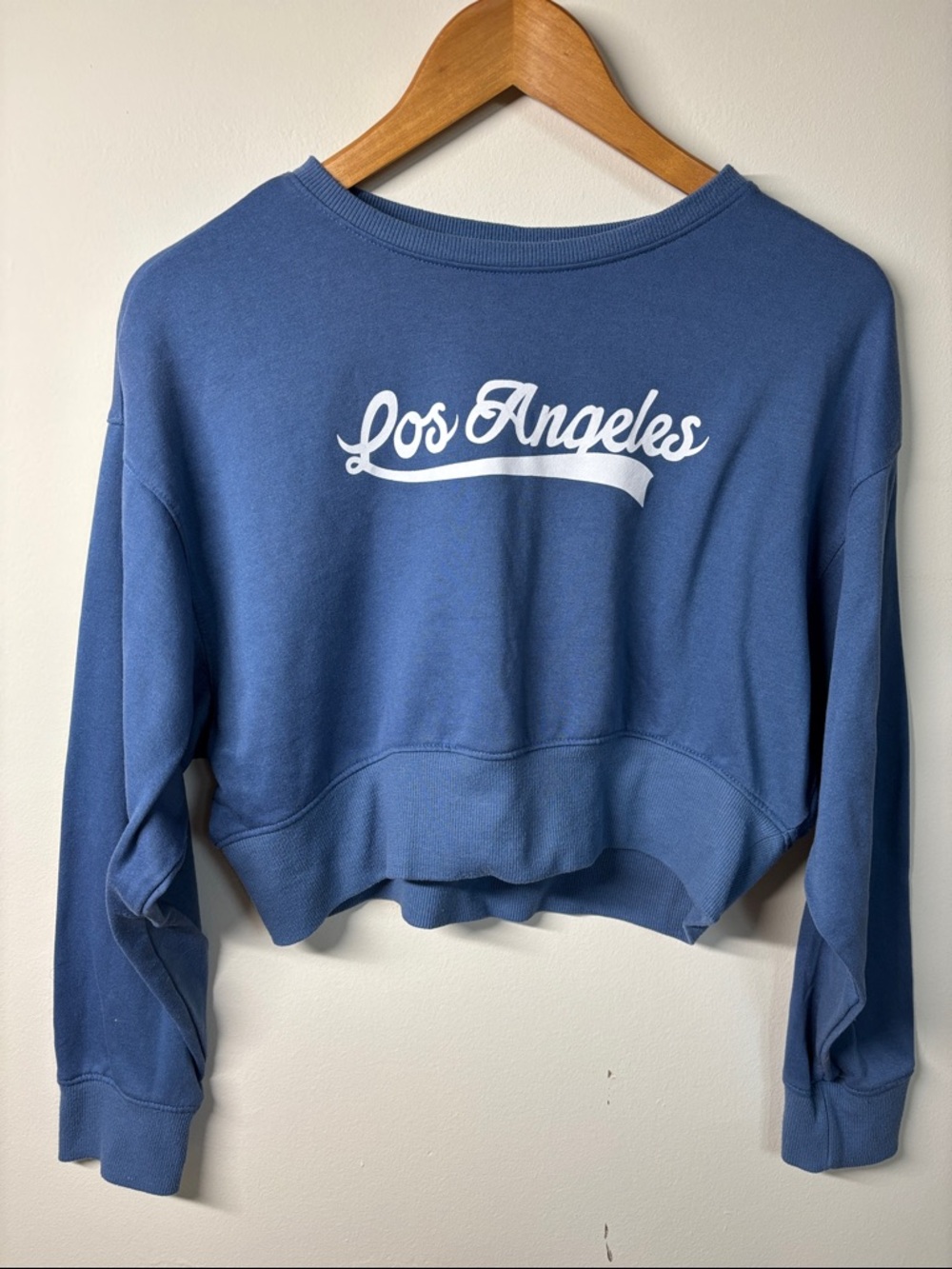 Cropped Los Angeles Crewneck Sweatshirt - Blues size small by Divided H&M